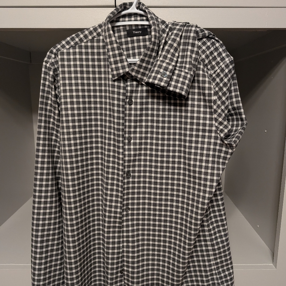 NWOT's Theory Men's L charcoal grey and white button shirt ...looks dressy - Picture 2 of 10